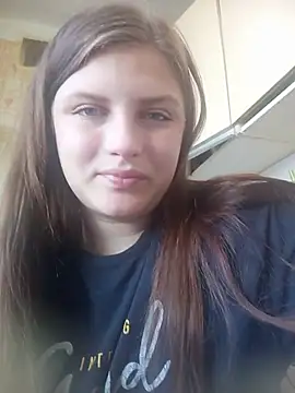 Lauren Amabel online show from April 25, 1:41 pm