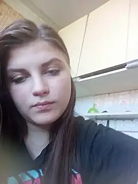 Lauren Amabel online show from May 4, 9:16 am
