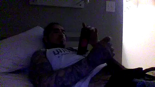 justthetip4209 online show from March 5, 8:10 am