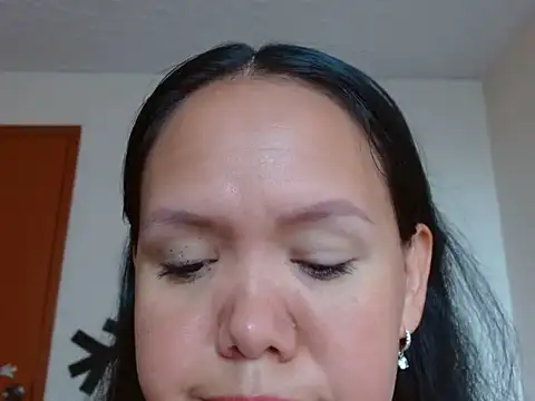 marilynbeautifullyhairy online show from January 14, 3:04 pm