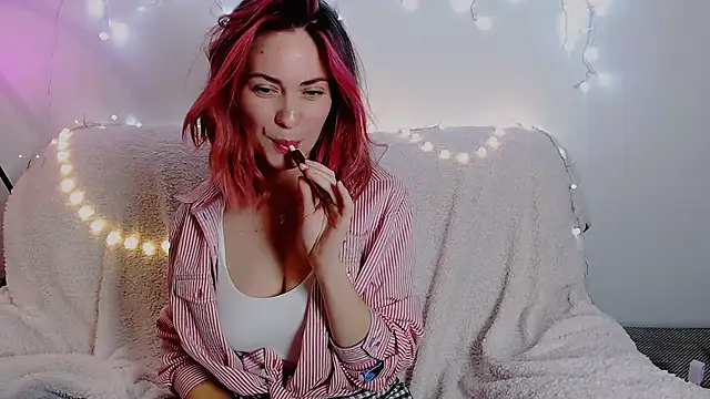 Snapshot of Eroticgiftxxx chatting on January 27, 6:09 pm Eroticgiftxxx online show from January 27, 6:09 pm