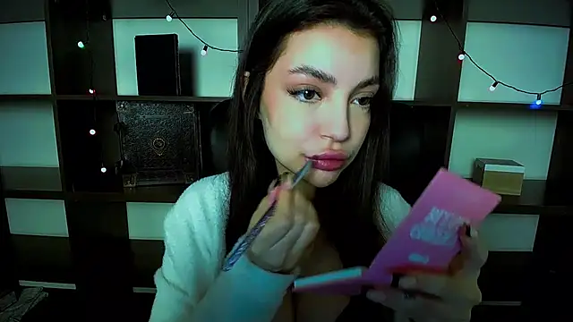 Snapshot of Lexi_Jous chatting on January 28, 1:49 pm Lexi Jous online show from January 28, 1:49 pm