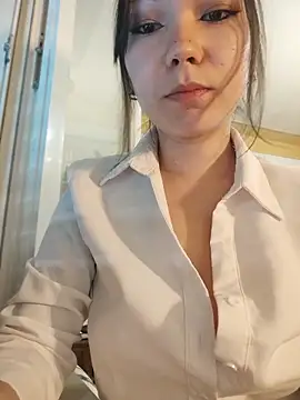 Snapshot of LoveFoxyQueen chatting on May 29, 4:49 pm LoveFoxyQueen online show from May 29, 4:49 pm