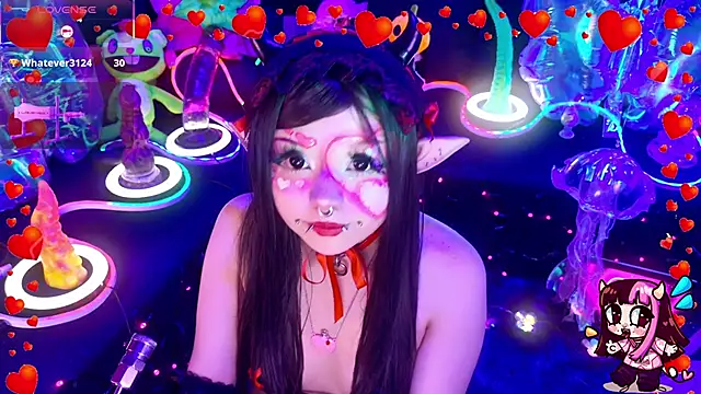 LaytonBox online show from February 14, 2:25 pm