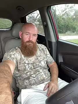 Snapshot of 32XRedBeard chatting on February 14, 8:59 pm 32XRedBeard online show from February 14, 8:59 pm