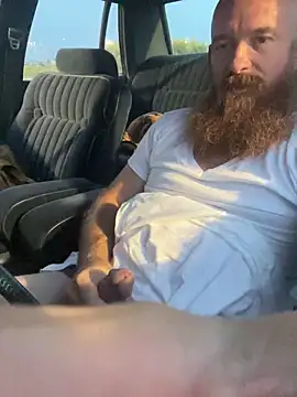 Snapshot of 32XRedBeard chatting on February 24, 11:54 am 32XRedBeard online show from February 24, 11:54 am