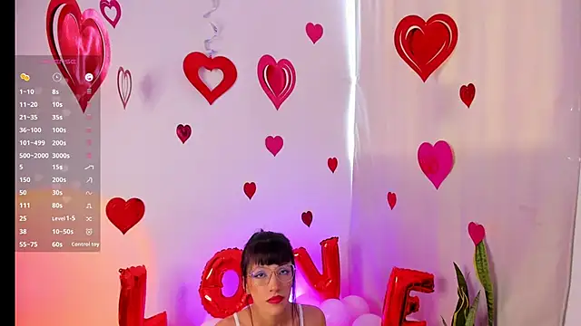 Snapshot of GABBYMORGAN chatting on February 14, 7:33 pm GABBYMORGAN online show from February 14, 7:33 pm