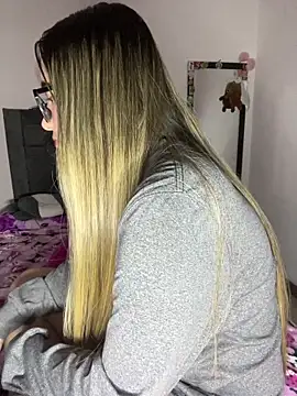 LunaShine  online show from September 23, 12:46 am