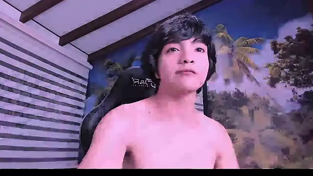 AllanYong18 online show from February 15, 6:23 am