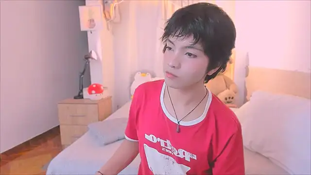 AllanYong18 online show from February 6, 9:34 am