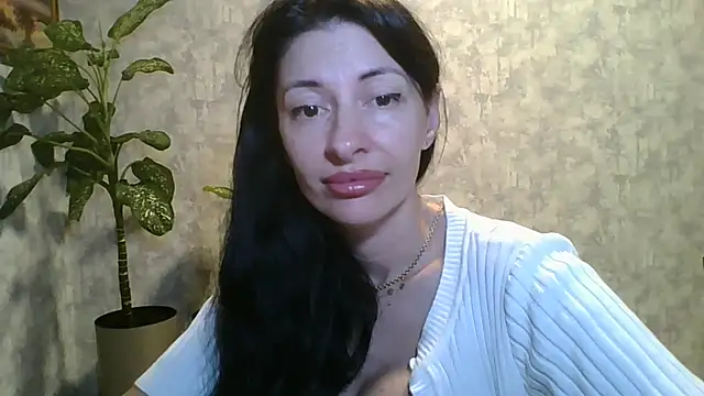 Snapshot of LissaBlossom chatting on June 3, 2:33 pm LissaBlossom online show from June 3, 2:33 pm
