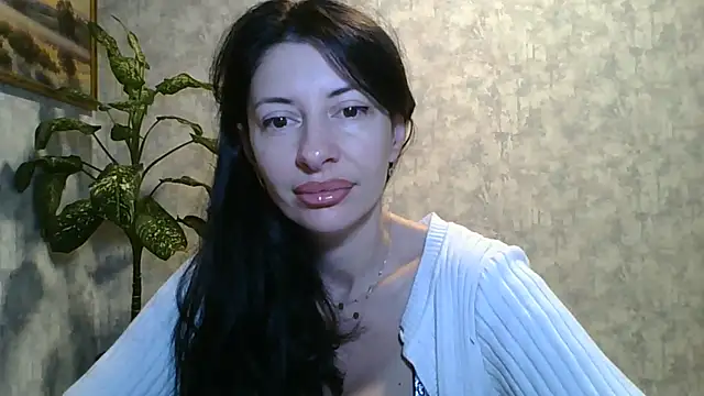 Snapshot of LissaBlossom chatting on July 4, 5:13 am LissaBlossom online show from July 4, 5:13 am
