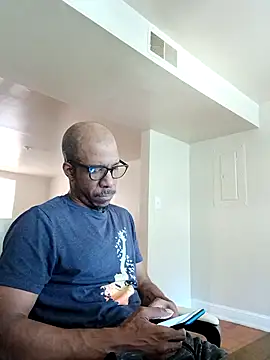 MrDaddyBbSnake online show from October 5, 6:50 pm