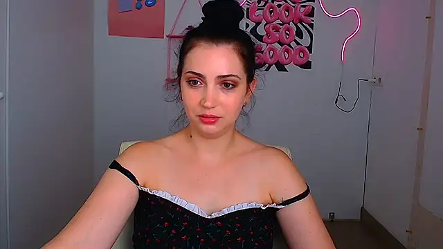 Amalia amor online show from August 5, 5:43 am