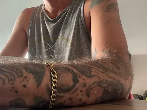 Snapshot of xtrppyx chatting on September 23, 9:01 am xtrppyx online show from September 23, 9:01 am