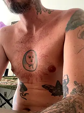 Snapshot of xtrppyx chatting on October 6, 12:13 pm xtrppyx online show from October 6, 12:13 pm