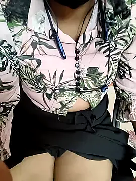 Lolitatamil online show from April 6, 1:23 pm