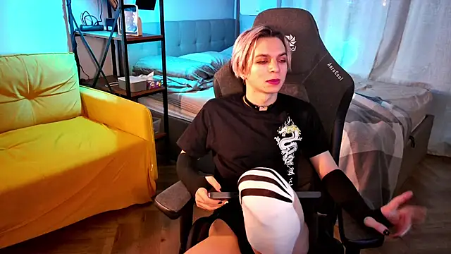 leon yuugen online show from January 29, 7:25 am