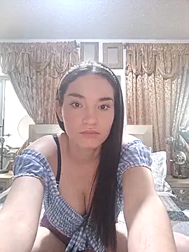 Snapshot of chelsea_bolton_ chatting on March 1, 9:04 pm chelsea bolton online show from March 1, 9:04 pm