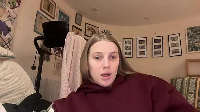 Ella-82 online show from February 13, 3:03 pm