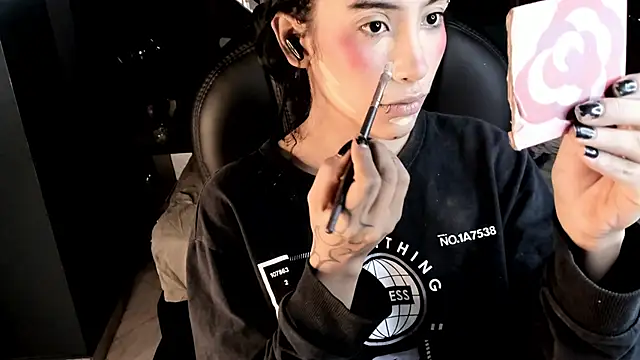 vaiolethsan   online show from January 31, 8:40 pm