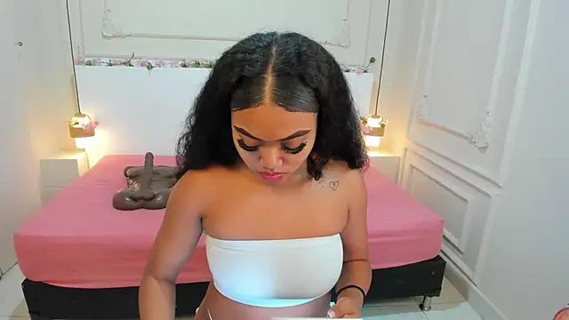 JasmineRose7 online show from October 23, 12:04 pm