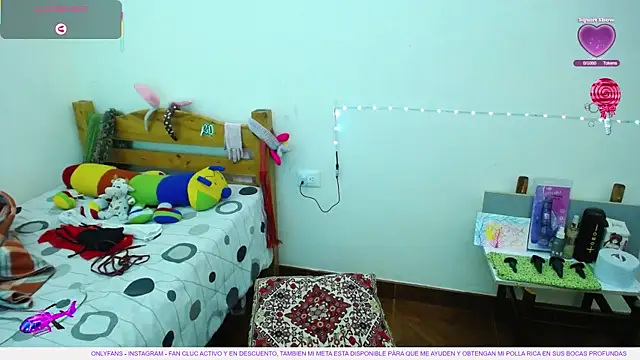 boysLittle online show from November 15, 6:55 am