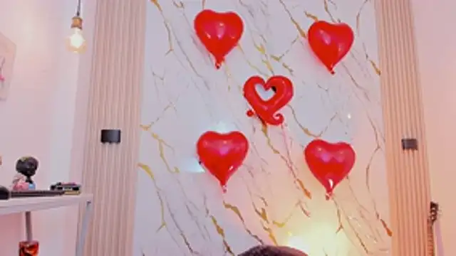 Snapshot of gabriela_cortez chatting on February 14, 12:02 pm gabriela cortez online show from February 14, 12:02 pm