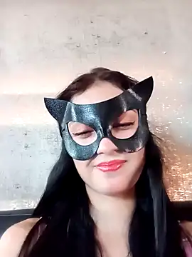 DULCE-LUNA  online show from January 11, 8:43 pm