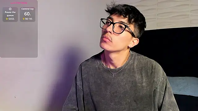 tim  fox online show from February 8, 11:57 am