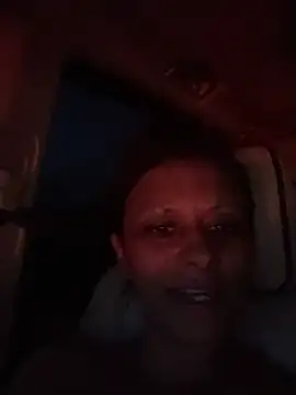 PeachLustre8371 online show from April 9, 12:10 am