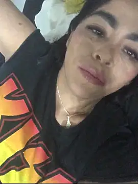 Snapshot of lashula chatting on November 8, 4:01 am lashula online show from November 8, 4:01 am