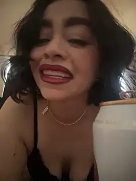 Snapshot of lashula chatting on May 16, 10:08 pm lashula online show from May 16, 10:08 pm