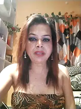 SANA-LEONI online show from February 9, 2:54 pm