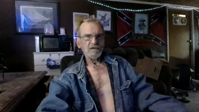 Snapshot of Aldick68 chatting on March 30, 12:17 pm Aldick68 online show from March 30, 12:17 pm