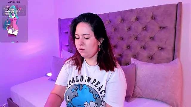 zoes milee online show from October 22, 11:21 am