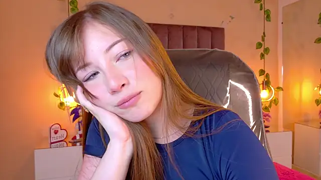 Snapshot of Dahlia_Rousse chatting on July 8, 5:34 am Dahlia Rousse online show from July 8, 5:34 am