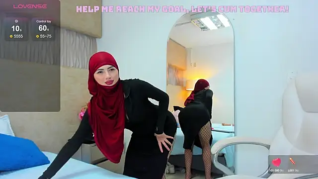 Snapshot of taylorsmiiith_ chatting on January 27, 10:27 pm taylorsmiiith online show from January 27, 10:27 pm