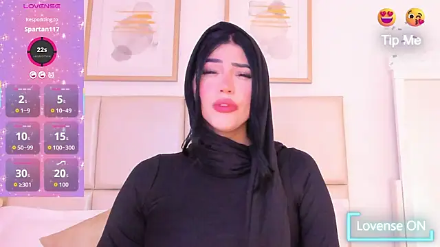 taylorsmiiith  online show from March 19, 6:45 pm