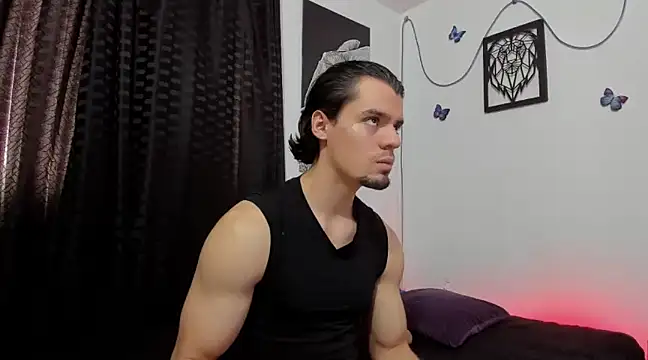 Snapshot of maxi_styles chatting on January 27, 6:20 pm maxi styles online show from January 27, 6:20 pm