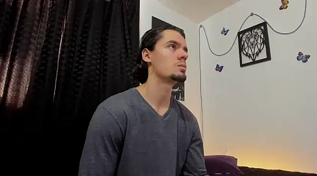 Snapshot of maxi_styles chatting on January 28, 5:03 pm maxi styles online show from January 28, 5:03 pm