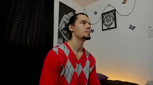 Snapshot of maxi_styles chatting on February 25, 7:47 pm maxi styles online show from February 25, 7:47 pm