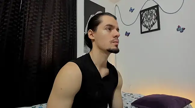 Snapshot of maxi_styles chatting on March 4, 9:54 pm maxi styles online show from March 4, 9:54 pm