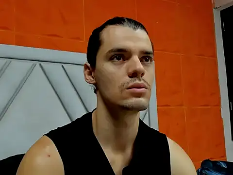 Snapshot of maxi_styles chatting on February 10, 11:58 am maxi styles online show from February 10, 11:58 am