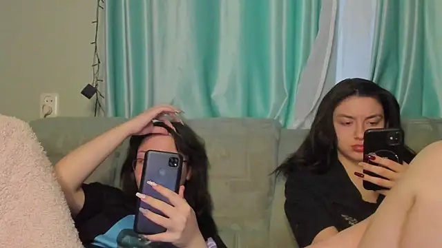 honey love honeyy online show from January 24, 1:36 pm