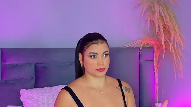 AlynAllen online show from February 24, 5:00 pm