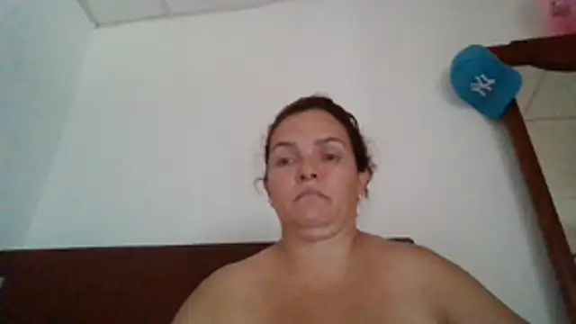 squirtlatinx online show from July 28, 5:23 pm