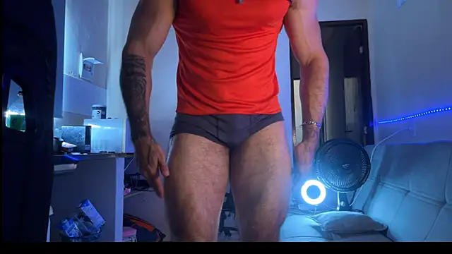 Lucasfit24 online show from February 25, 2:48 pm