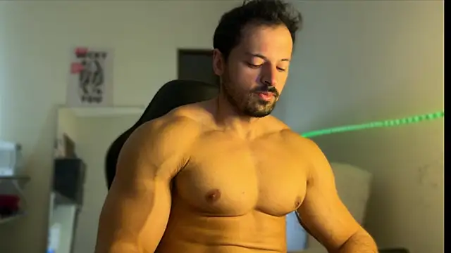 Lucasfit24 online show from March 11, 2:56 pm