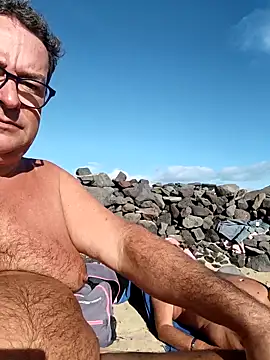 MountJohnXL online show from December 17, 3:29 pm